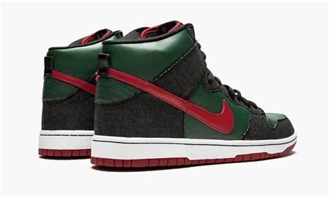 Nike Dunk High Premium – RESN – Gucci 